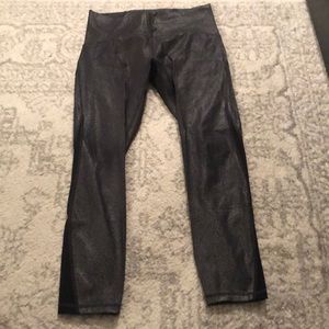 Lululemon size 8 Train Times 7/8 Tights